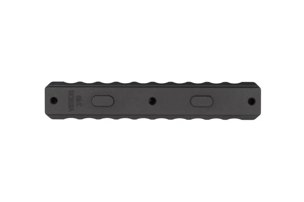 Universal pic rail